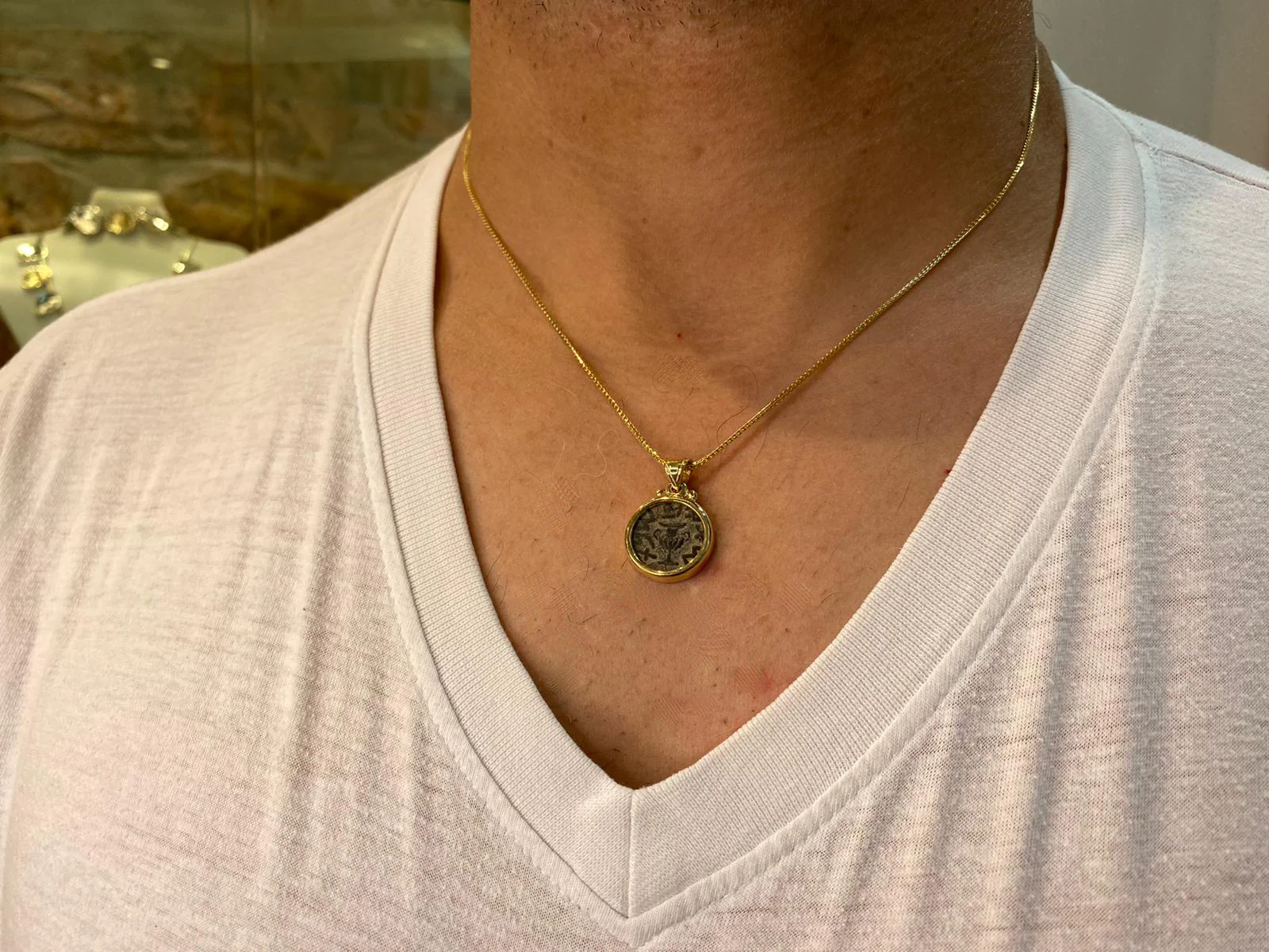 14k Gold Masada Coin Pendant - Image 9