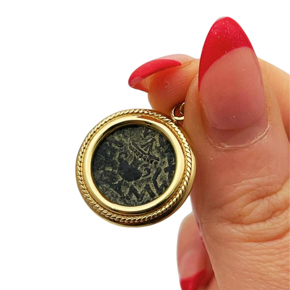 Masada Coin Pendant in 14K Gold with Spiral Frame Border - Image 3