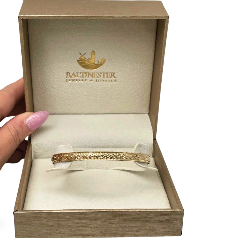 14K Gold Moroccan Bracelet - Heavy Ornate style - Image 7