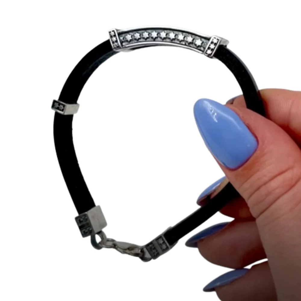 Men's Shema Yisrael Bracelet in Silver and Leather - Image 7