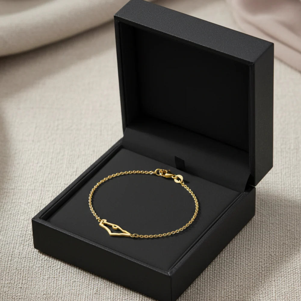 Map of Israel Chain Bracelet in 14K Gold - Image 7