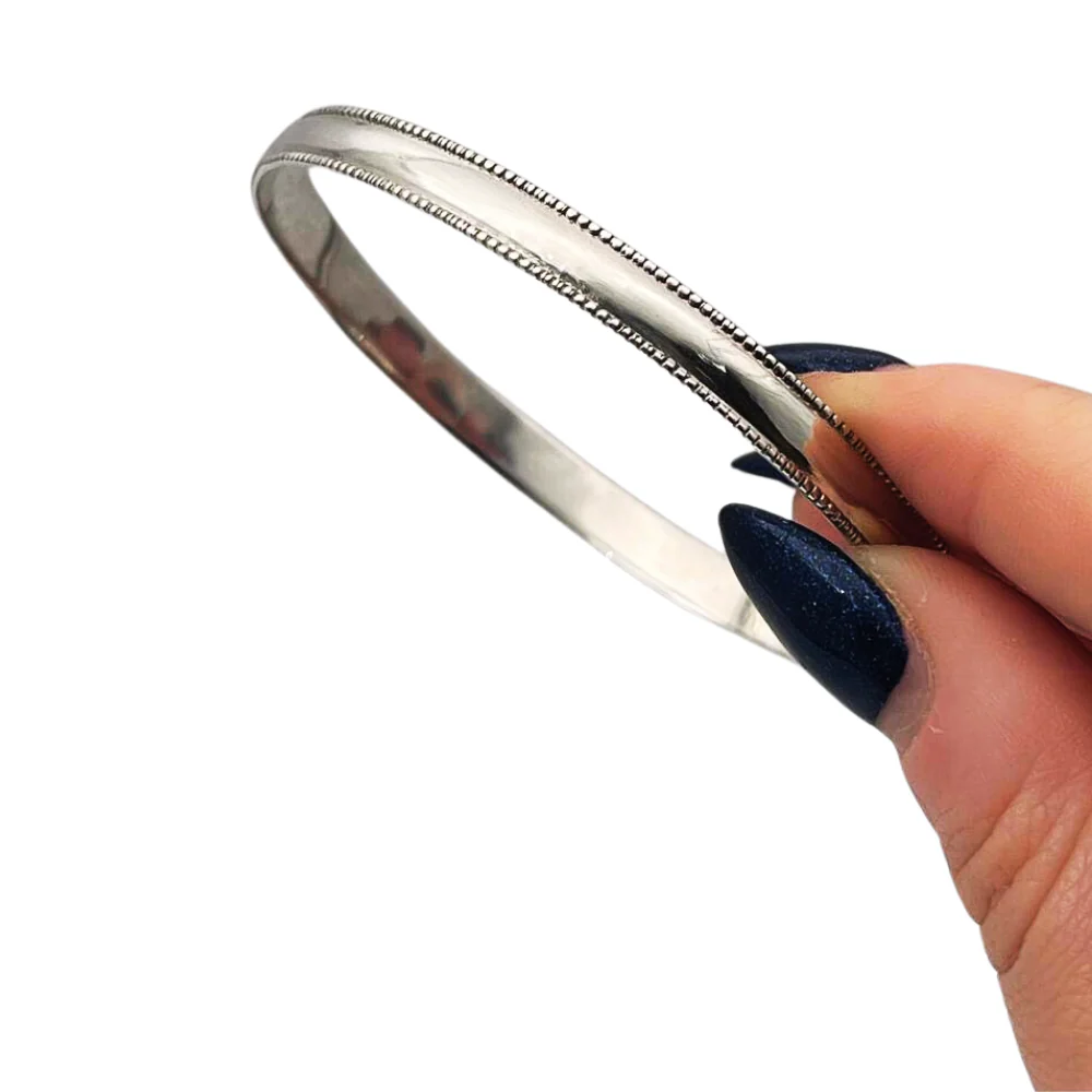 Moroccan Bangle in Silver - Beaded Borders - Image 4
