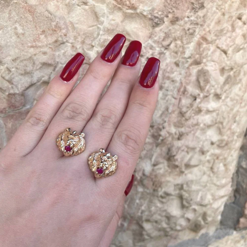 Lion of Judah Ruby Cufflinks in 14k Gold - Image 3