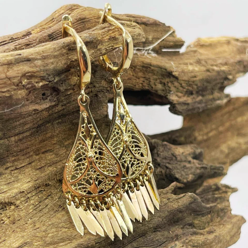 14K Gold Teardrop Fringe Filigree Earrings - Image 3