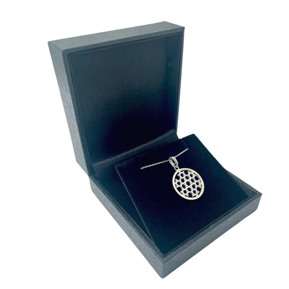 Star of David Medallion Pendant in 14K Gold - Image 9