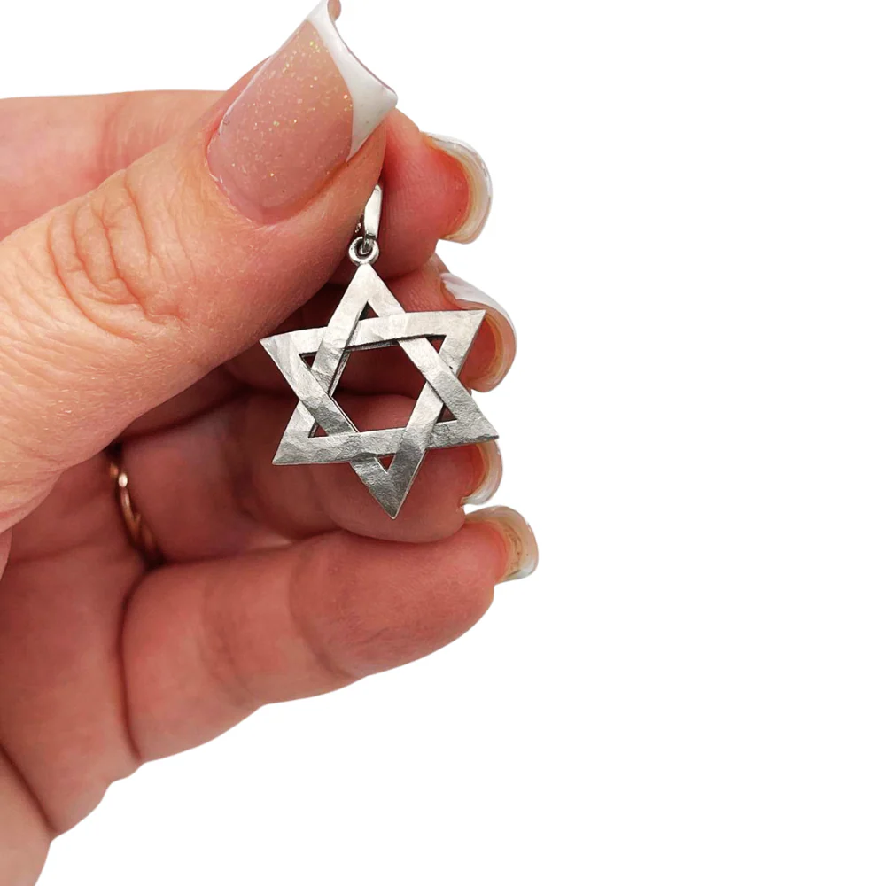 Star of David Textured Interwoven 3D Pendant in 14K Gold - Image 4