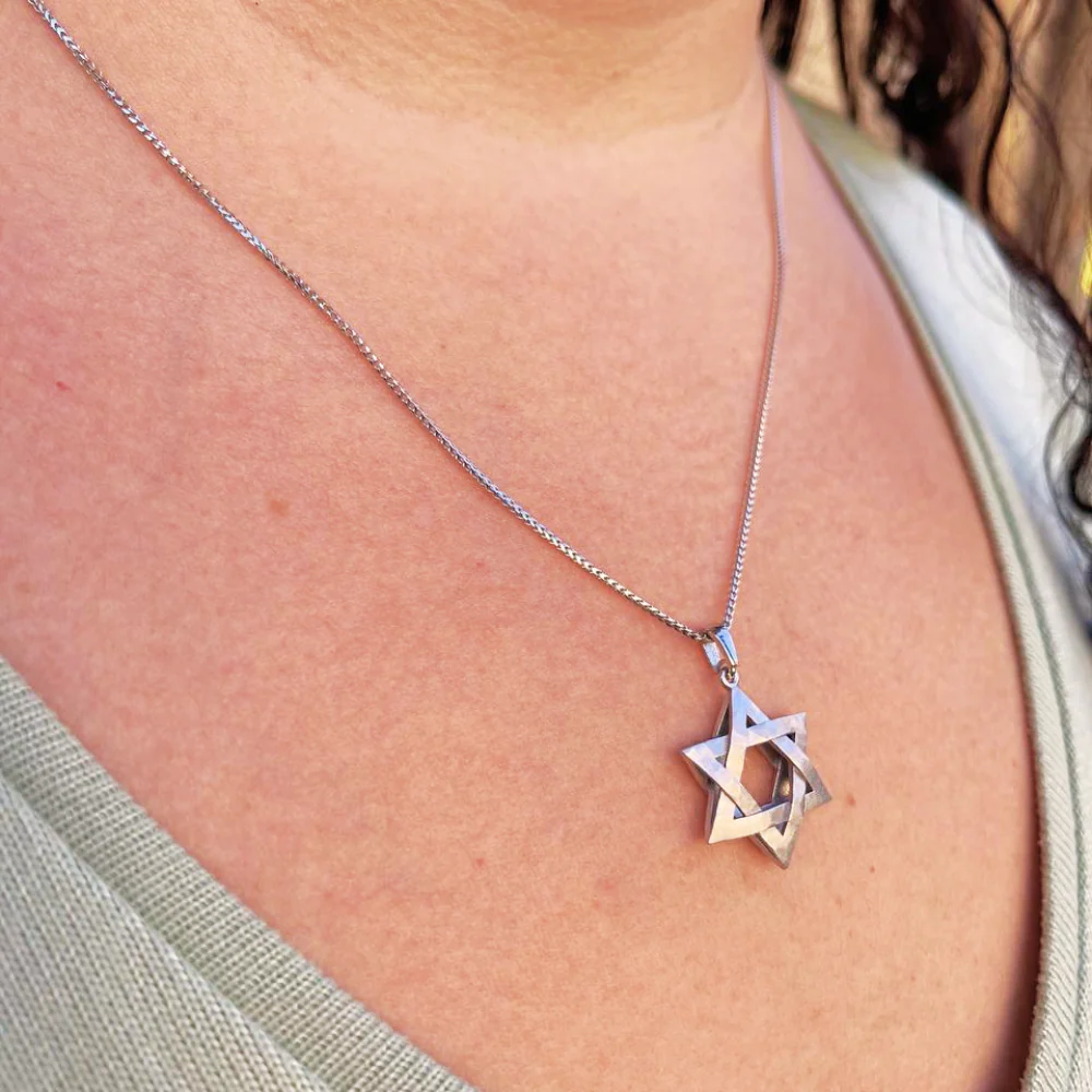 Star of David Textured Interwoven 3D Pendant in 14K Gold - Image 9