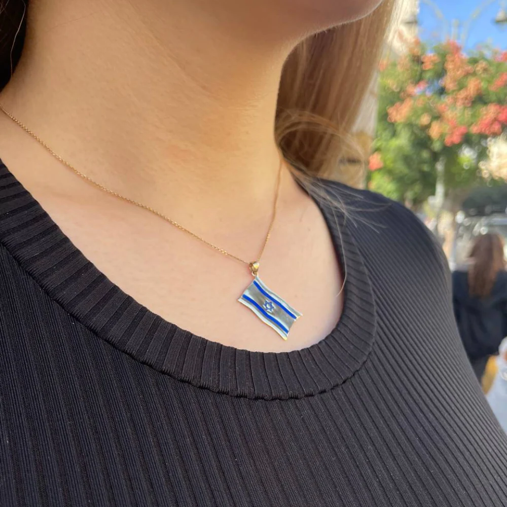 Israel Flag Pendant in 14K Gold and Blue Enamel - Image 5