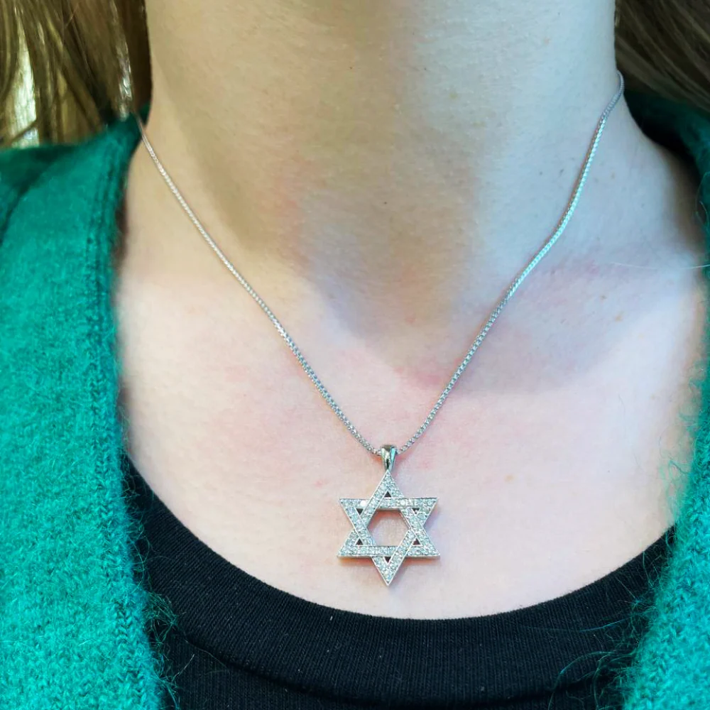 Classic Diamond Star of David Pendant in 18k White Gold - Image 5