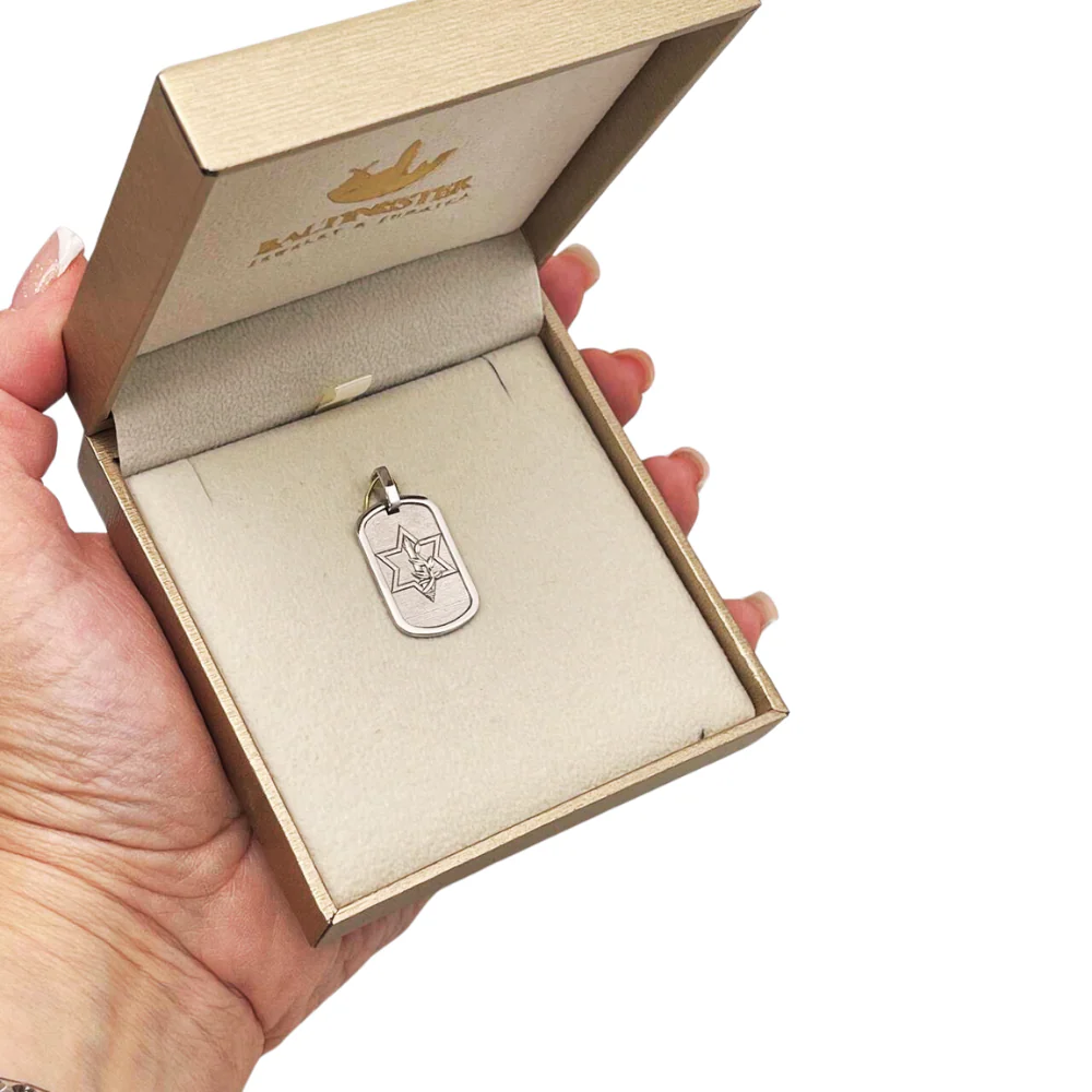 IDF Logo Tag Pendant in 14K Gold - Image 7