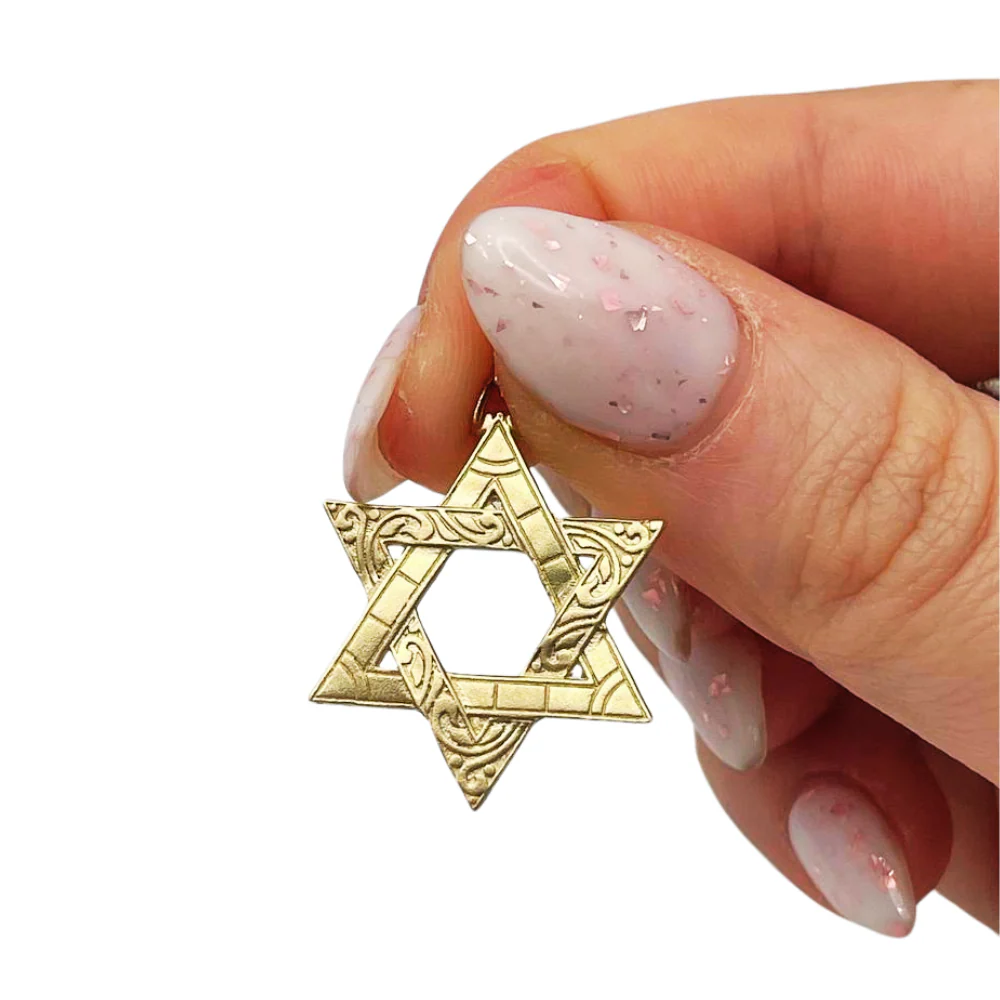Vintage Style Star of David Pendant in 14K Gold - Image 3