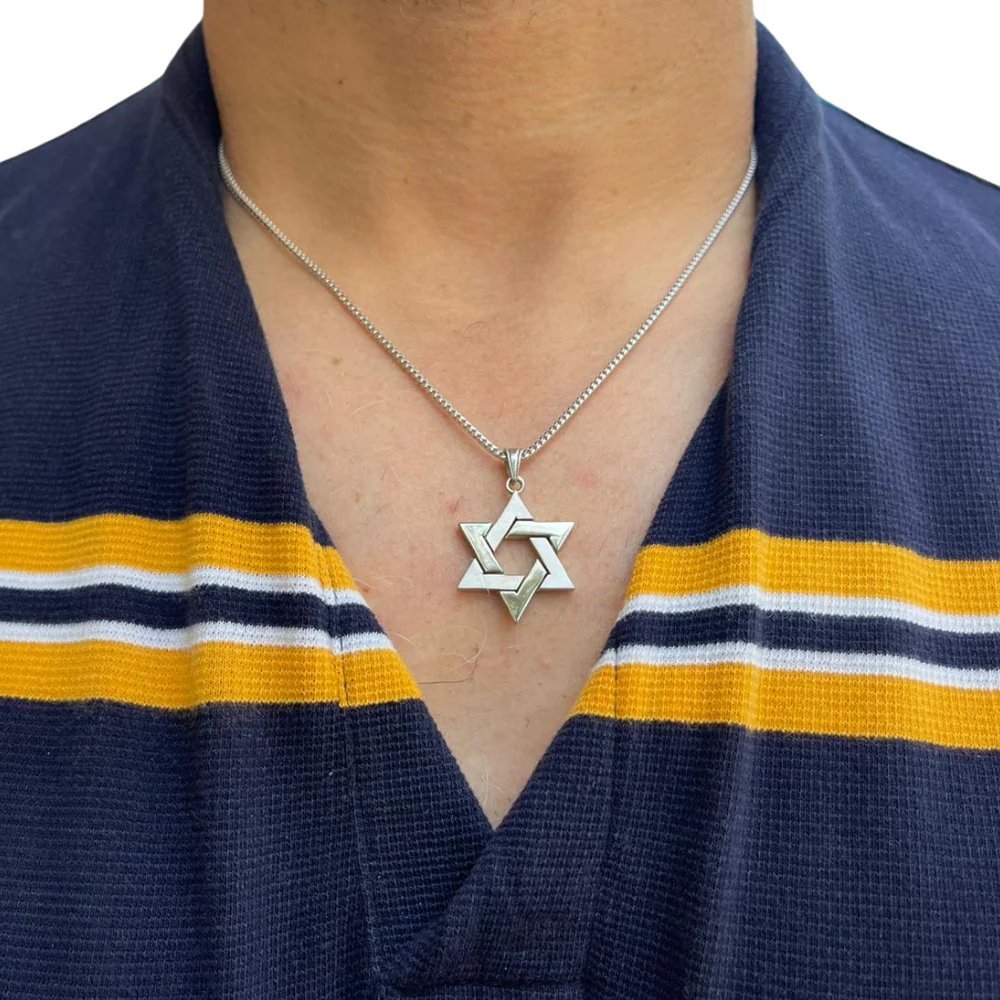 Interwoven Star of David Pendant in 14K Gold - Image 6