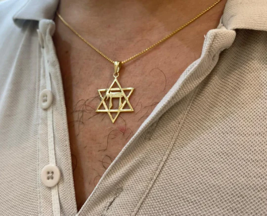 14k Gold Classic Star of David Hai Pendant - Image 2