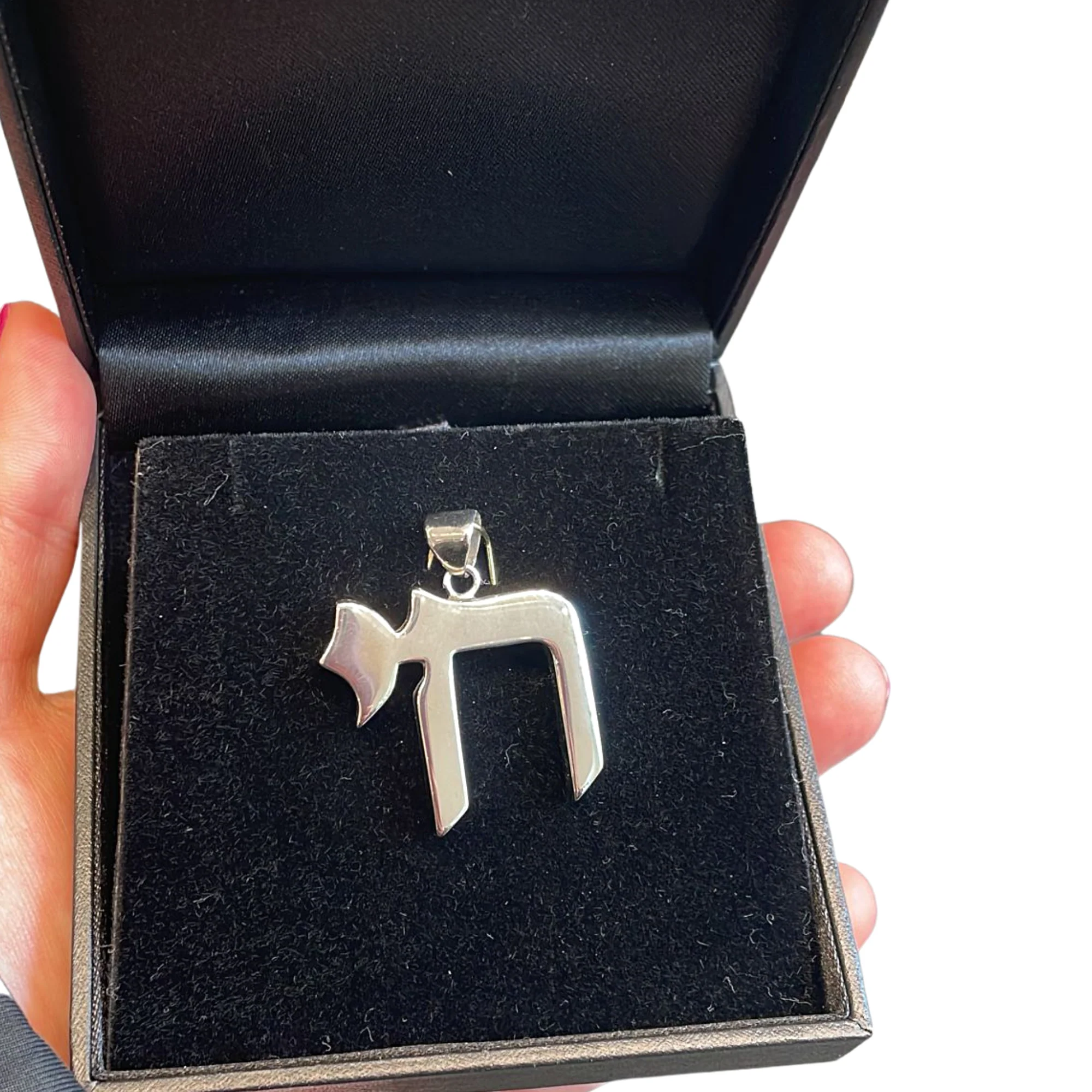 Chai Pendant - Modern Design in 14k Gold - Image 3