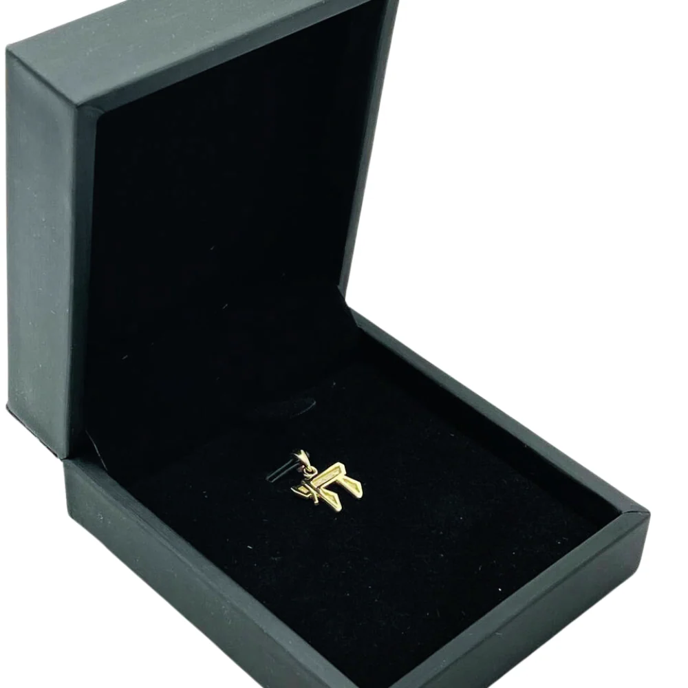 14K Gold Outlined Mini Chai Pendant - Image 6