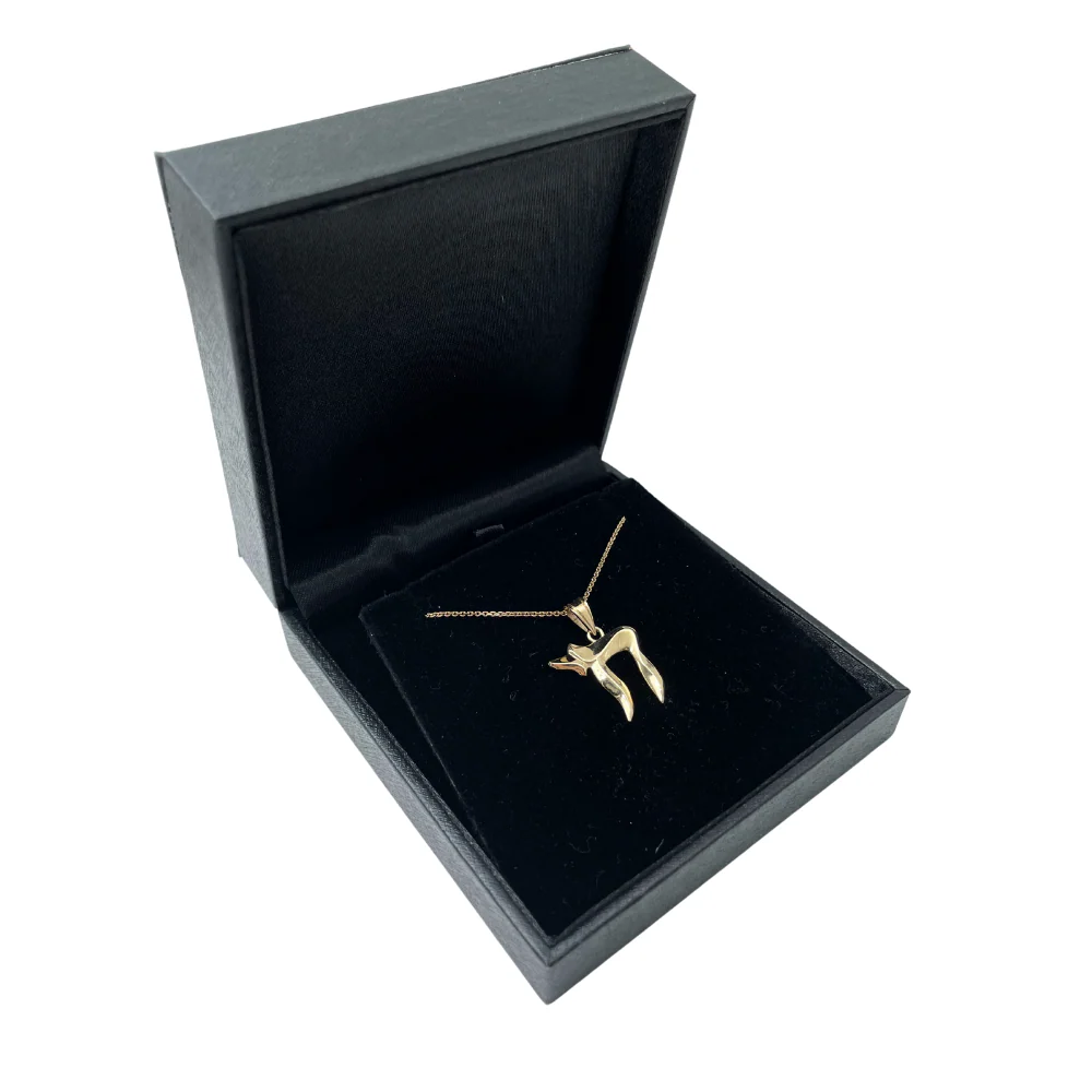 Soft Curves 14K Gold Chai Pendant - Image 3