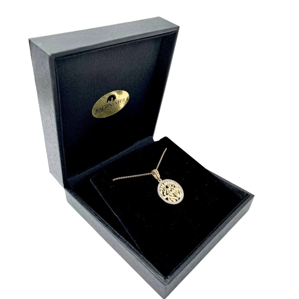 Diamond Shema Israel Pendant in 14K Gold - Image 4