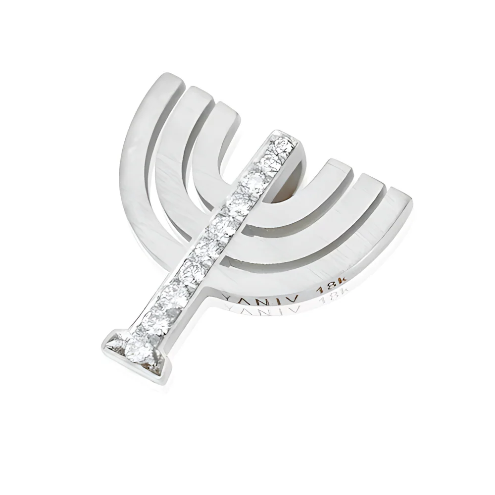 Diamond Menorah Pendant in 18K Gold - Image 3