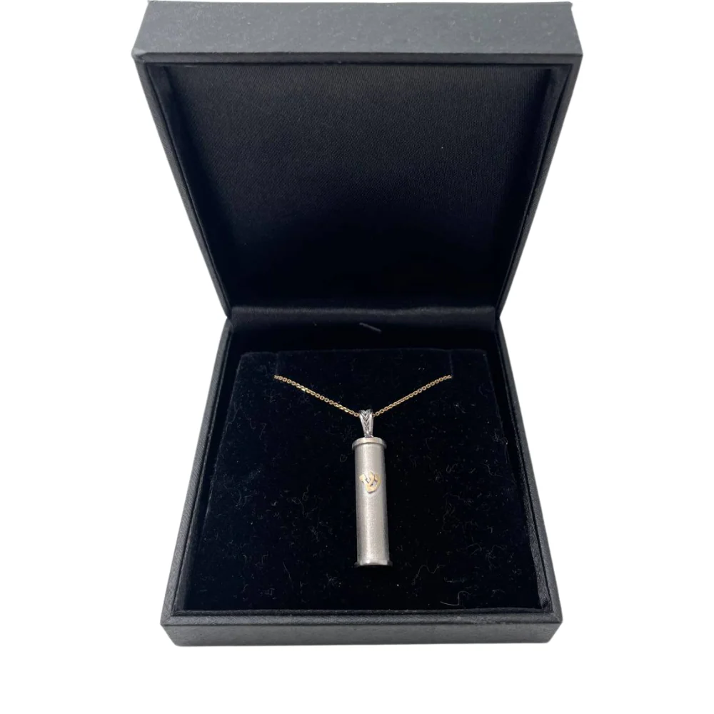 Mezuzah Protection Pendant with Shin -14K Two tone Gold - Image 4