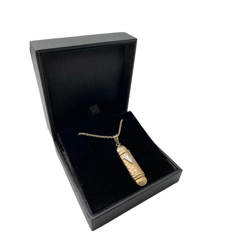 14k Gold Hammered Round Mezuzah Pendant - Image 2