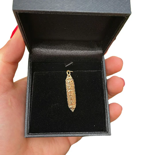14k Yellow Gold Filigree Shin Mezuzah Pendant - Image 6