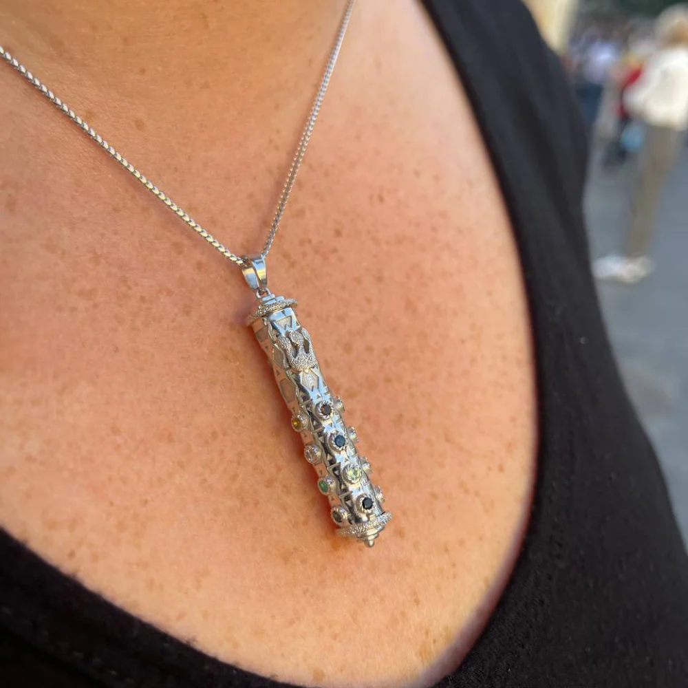 Mezuzah Shin Pendant in 14K White Gold with Hoshen Precious Stones - Image 5