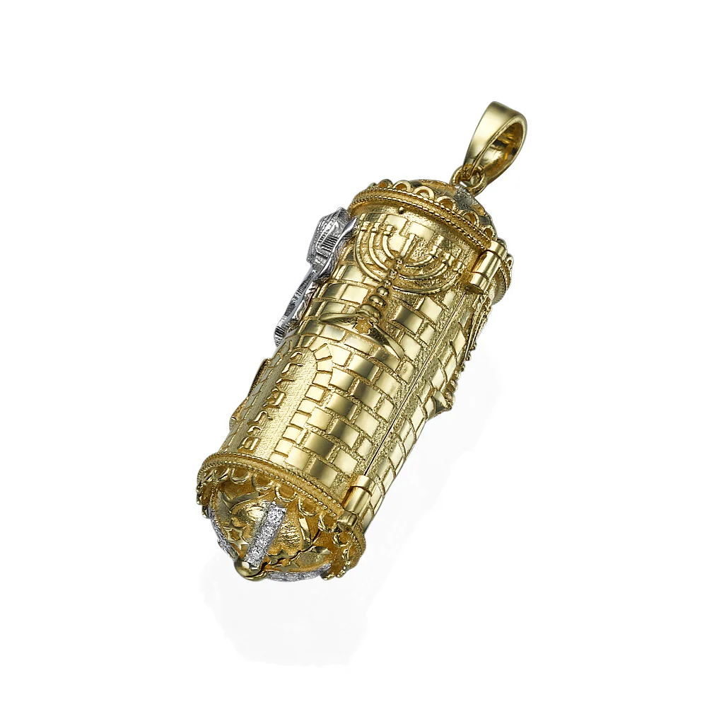 Lion of Judah Torah Pendant in 14k Gold and Diamonds - Image 3