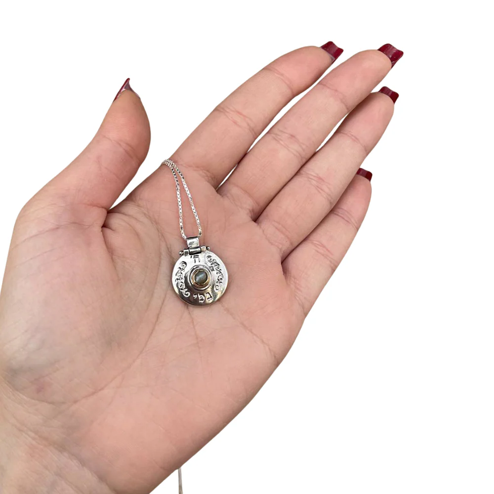 Silver Ben Porat Chrysoberyl Stone Pendant - Image 5