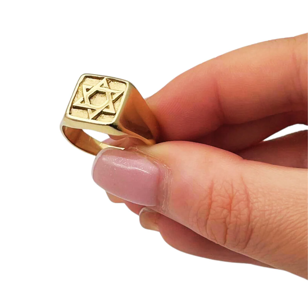 Star of David Signet Ring in 14k Gold - Image 2