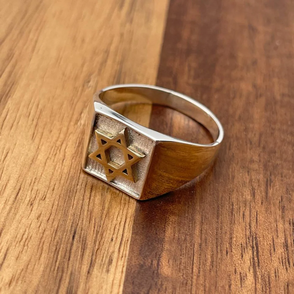 Sterling Silver and Gold Star of David Jewish Signet Ring - Image 4