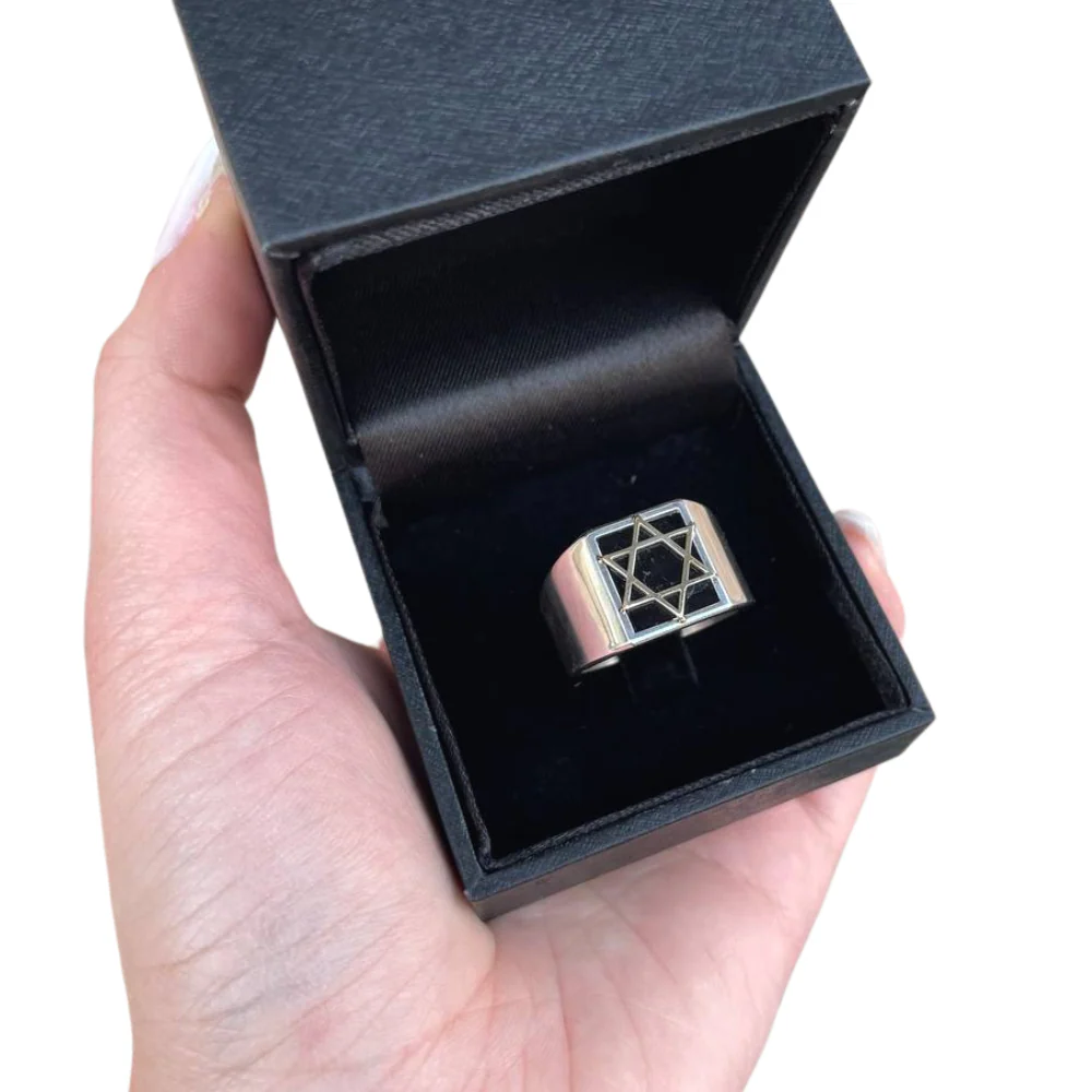 14K Gold Black Onyx Star of David Ring - Image 3