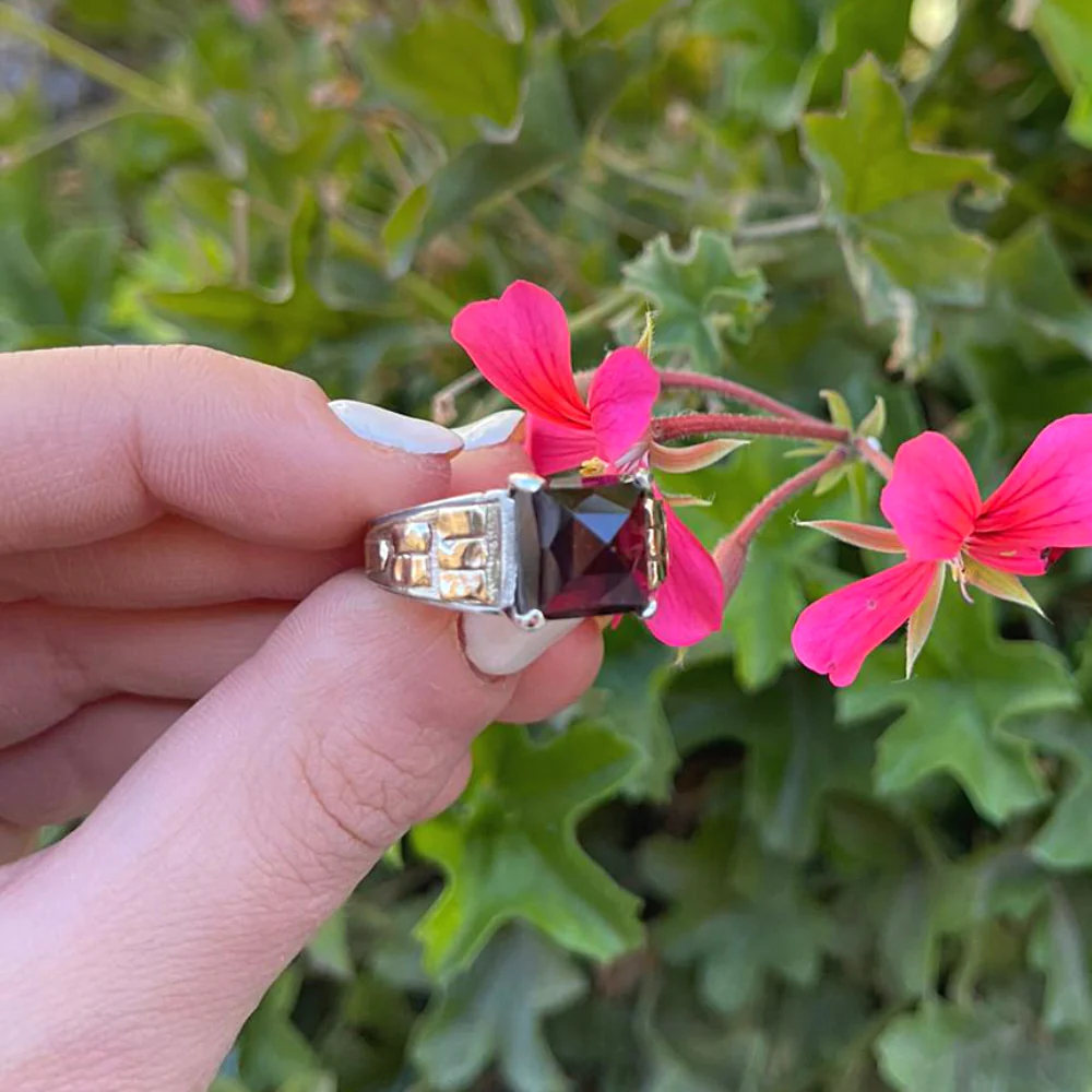 14K Yellow Gold and Silver Kabbalah Ring with Garnet Stone - Image 6