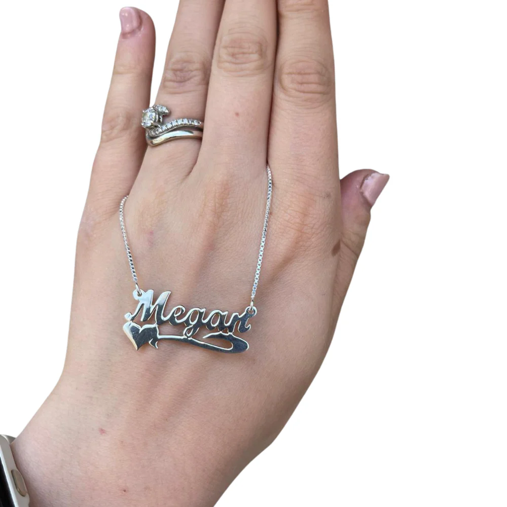 Silver Underline Side Heart Script Name Necklace - Image 4