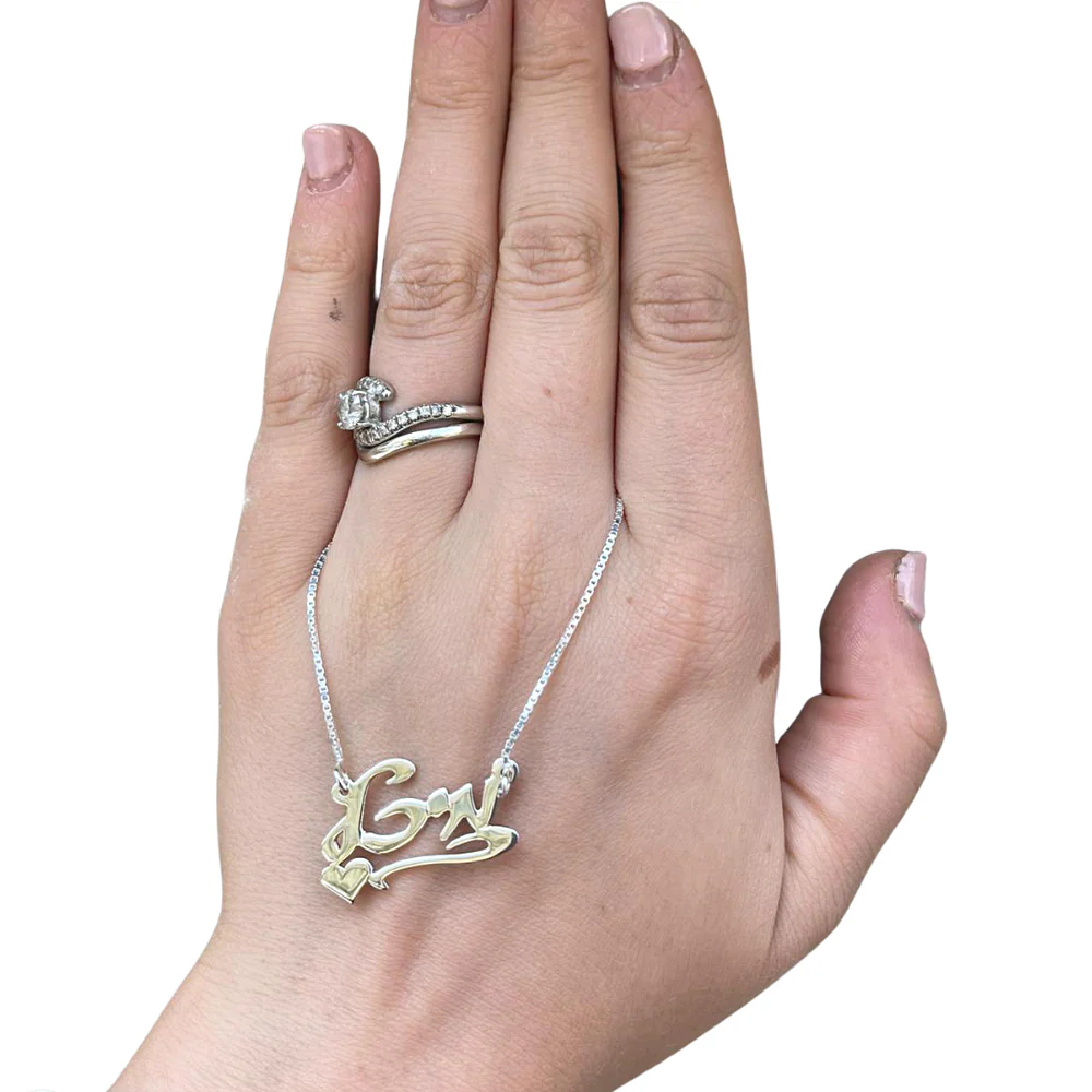 Silver Underline Side Heart Script Hebrew Name - Image 3
