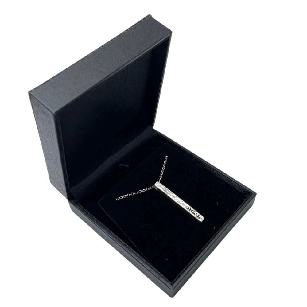 Hammered Bar Name Necklace in Sterling Silver - Image 5