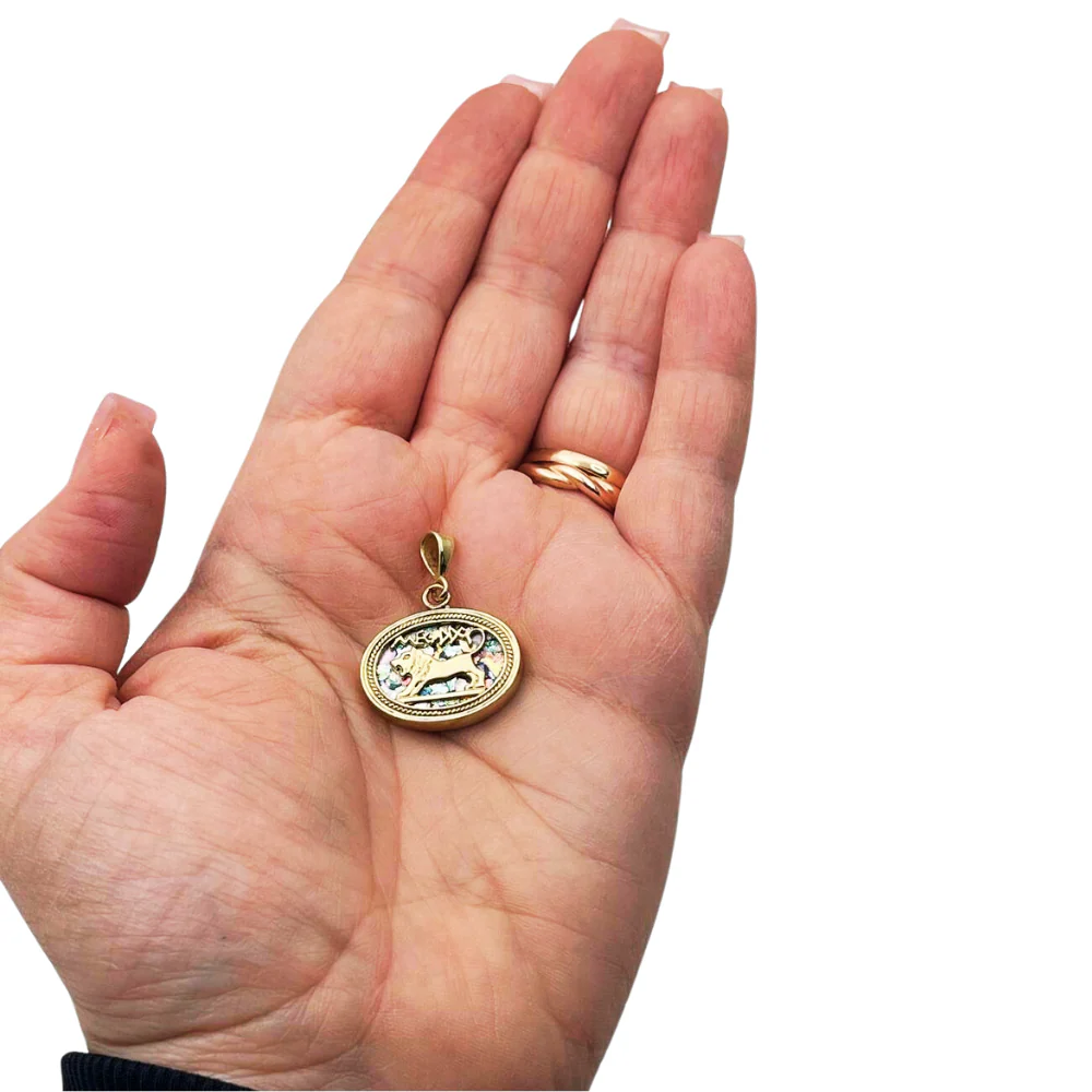 Lion of Megiddo Pendant in 14K Gold with Roman Glass - Image 2