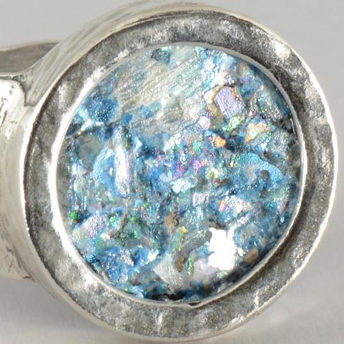 Silver Hammered Roman Glass Ring - Image 4
