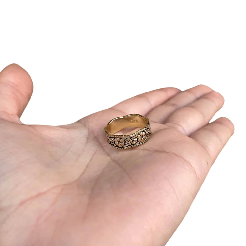 Antique Style Rose Pattern Ring in 14K Gold - Image 4