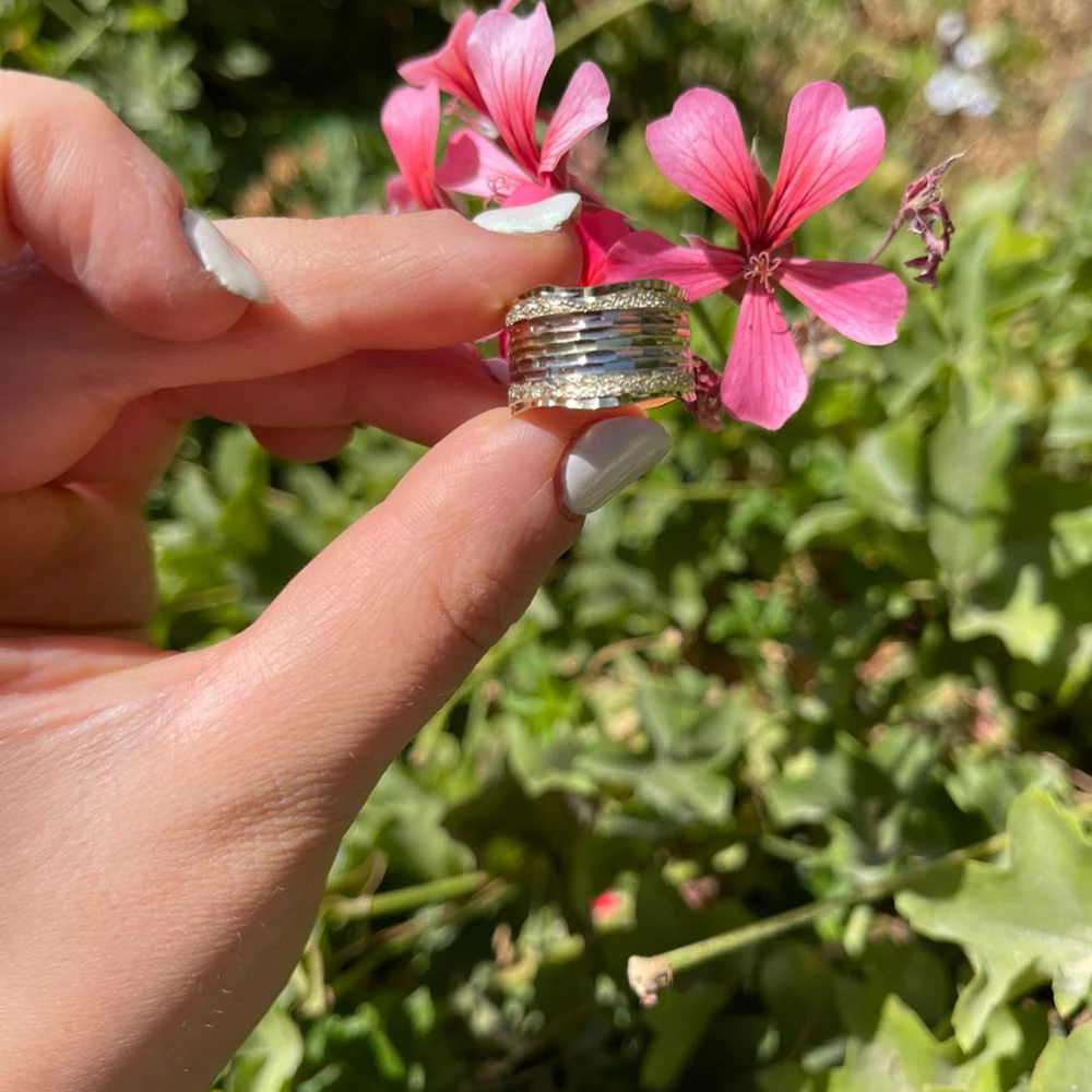 14k Gold Tricolor Textured Wide Wedding Ring - Image 5