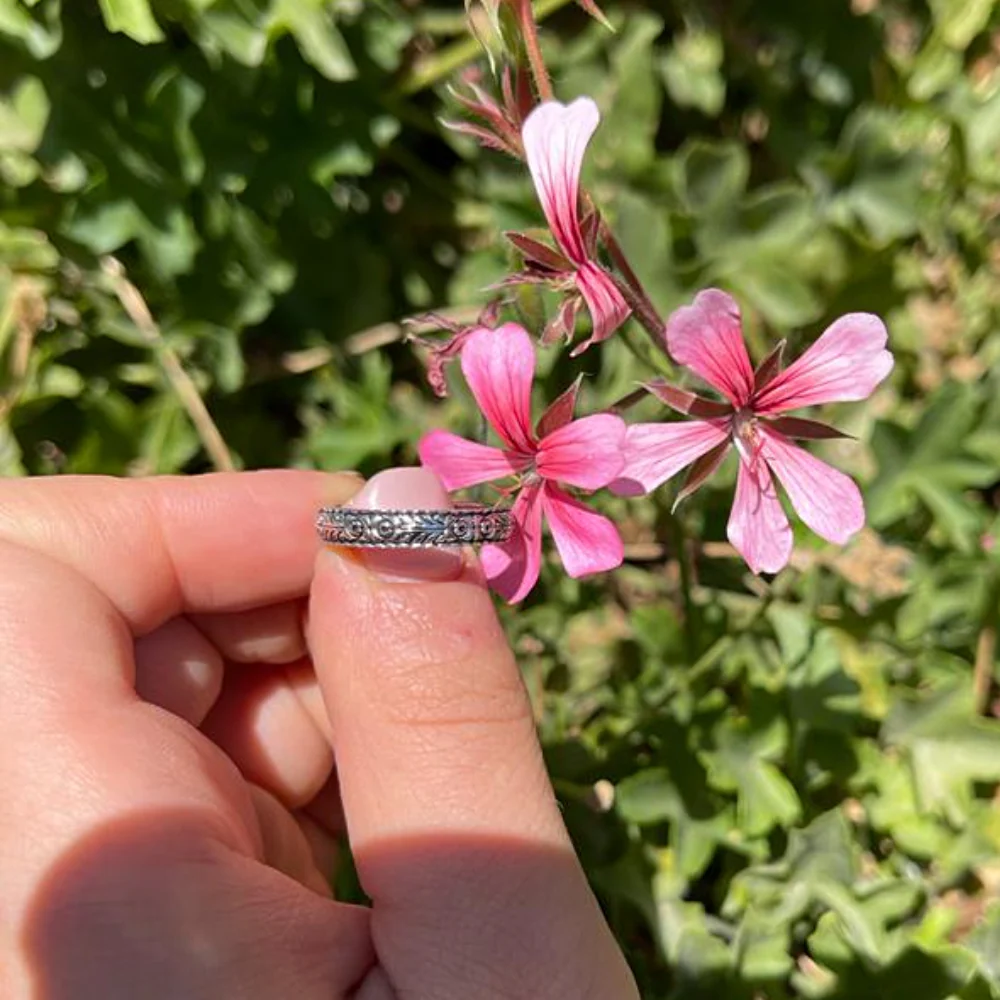 14K Gold Engraved Floral Ani L'dodi Ring - Image 12