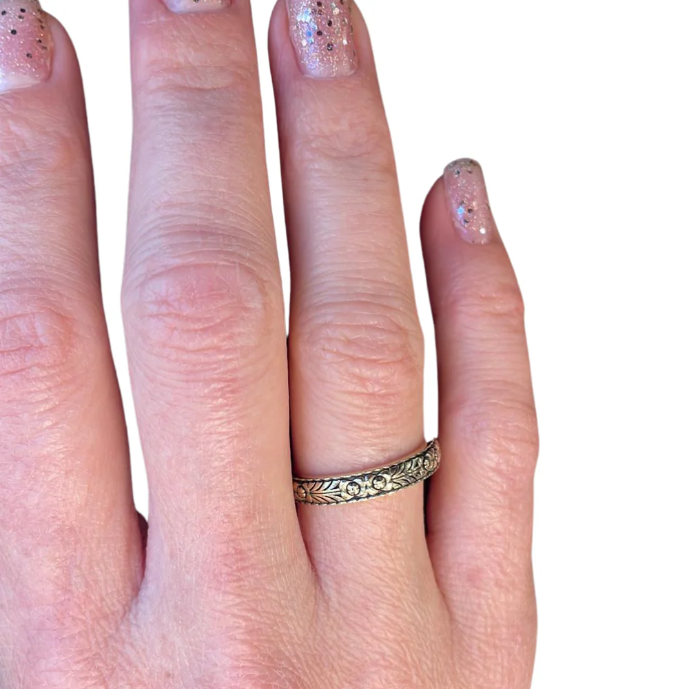14K Gold Engraved Floral Ani L'dodi Ring - Image 3