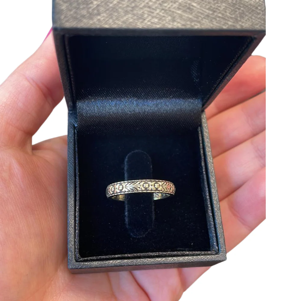 14K Gold Engraved Floral Ani L'dodi Ring - Image 5